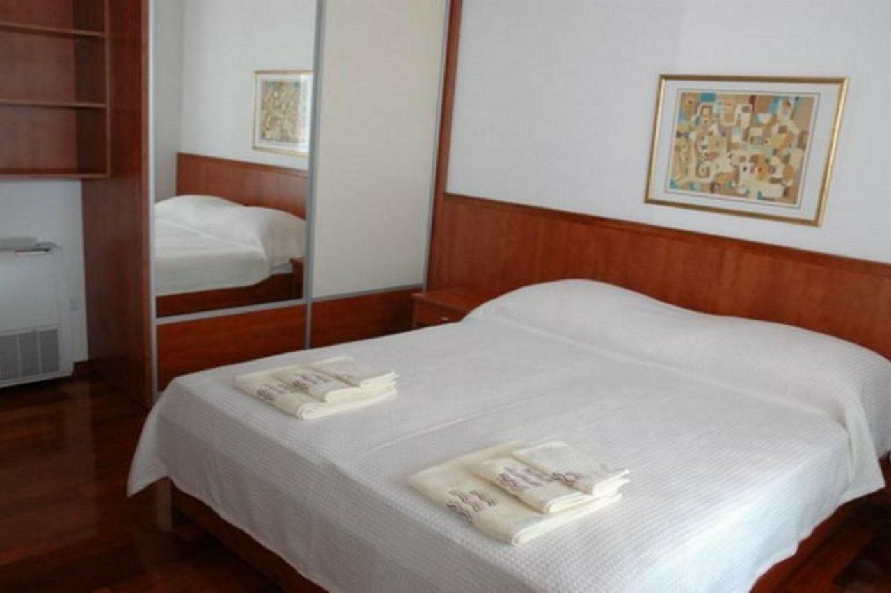Apartments Rajcevic มาคาร์สกา ภายนอก รูปภาพ